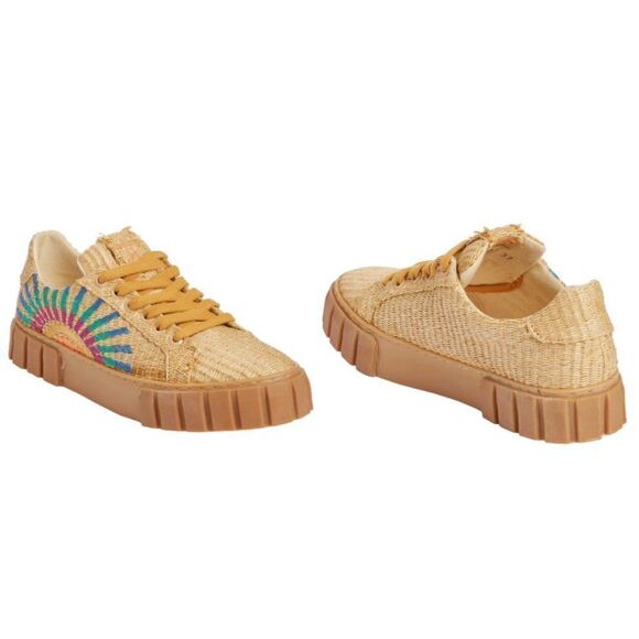 FARM Rio Rainbow Island Flatform Sneaker Size 7.5 NWOT $220 MSRP - Picture 1 of 9